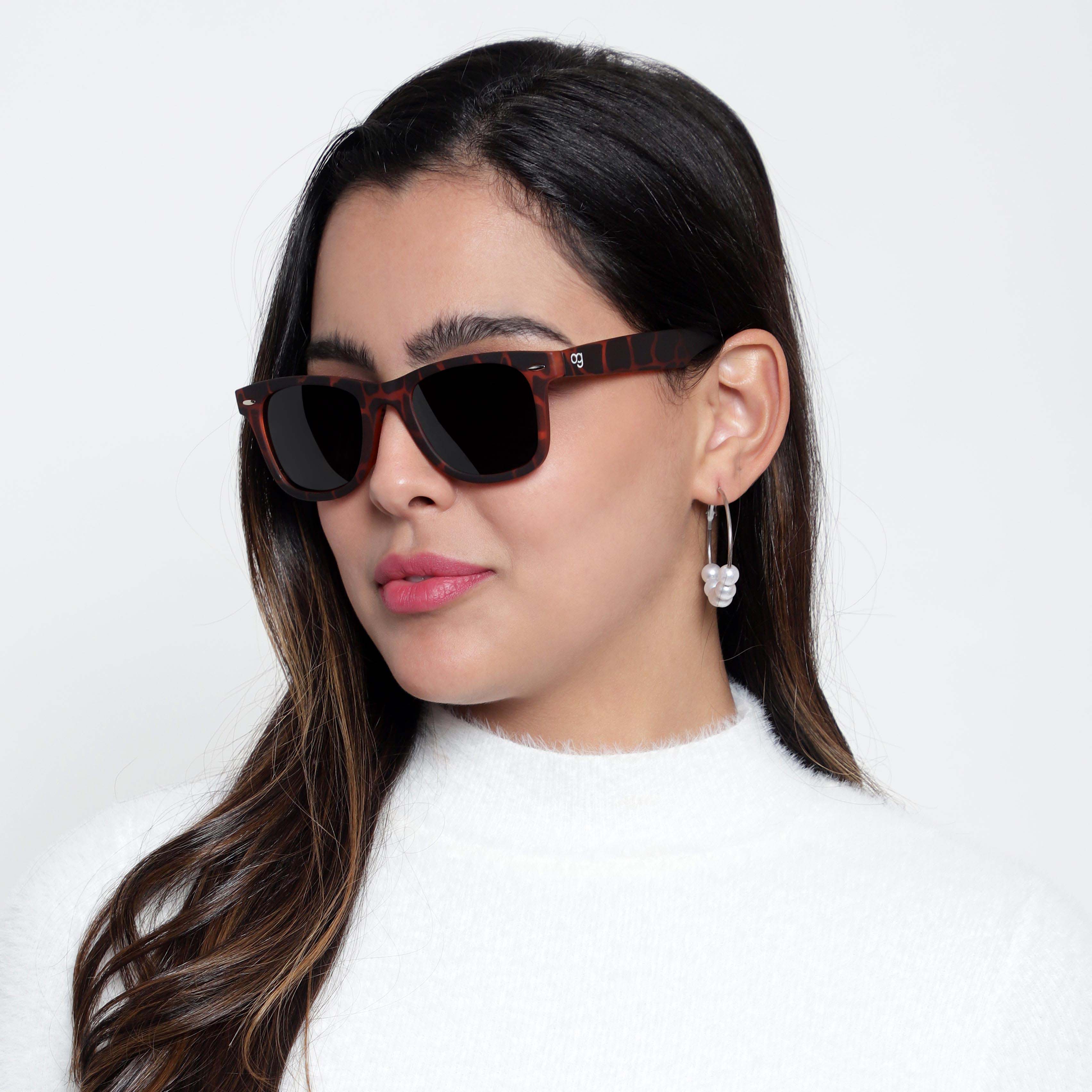 wayfarer sunglasses womens